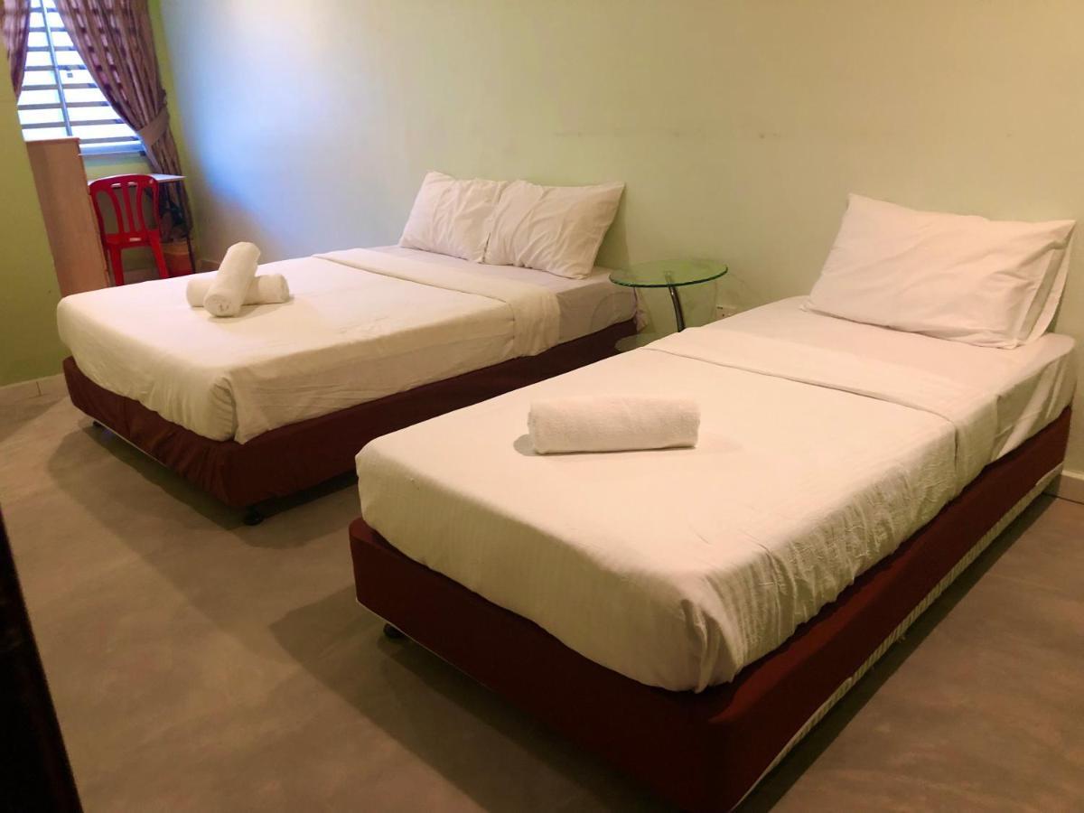 Bukit Indah Homestay Бентонг Екстериор снимка